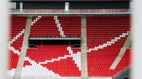 莫伊斯回归埃弗顿对决，红魔连胜佳绩能否保持？